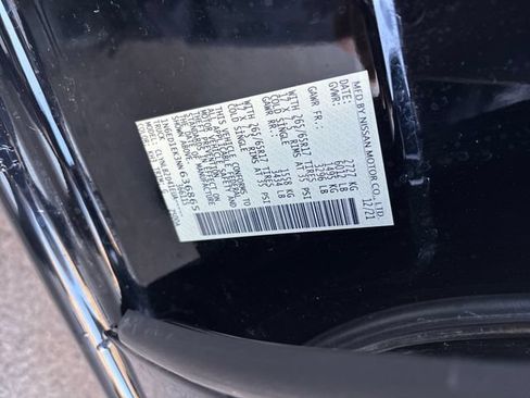 Used 2022 Nissan Frontier SV AWD/4WD image 9