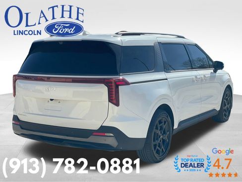 Used 2025 Kia Carnival SX Prestige image 5