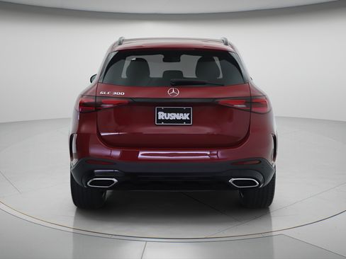 New 2026 Mercedes-Benz GLC 300 image 3