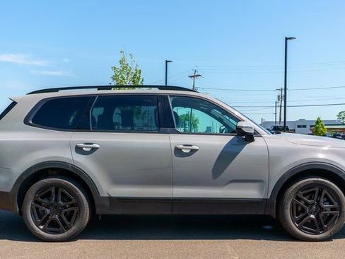 Used 2025 Kia Telluride SX X-Line AWD/4WD image 5