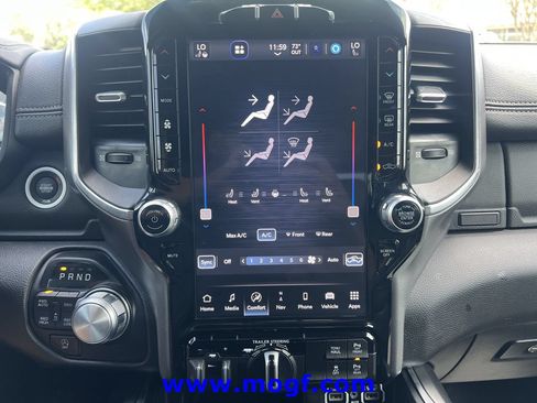 Used 2023 RAM 1500 Laramie AWD/4WD image 7