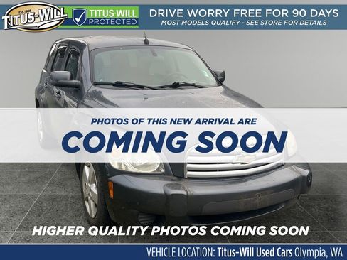 Used 2011 Chevrolet HHR LT image 1