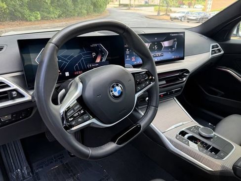 Used 2025 BMW 330i Sedan RWD image 12