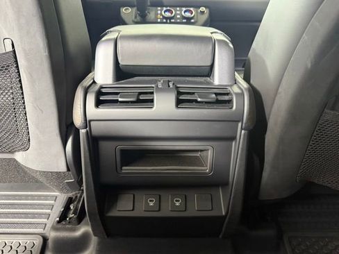 Certified 2024 Land Rover Defender 110 X-Dynamic SE image 24