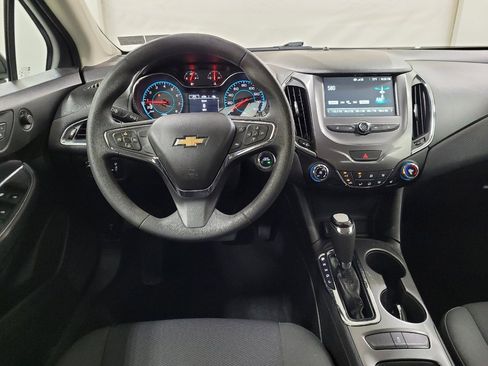 Used 2017 Chevrolet Cruze LT w/ Convenience Package FWD image 22