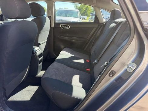 Used 2015 Nissan Sentra SV FWD image 7