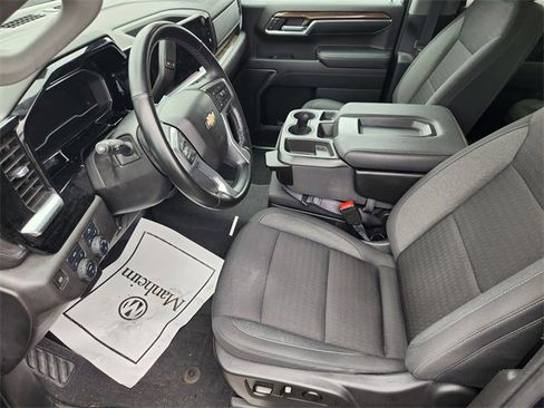 Used 2023 Chevrolet Silverado 1500 LT image 8