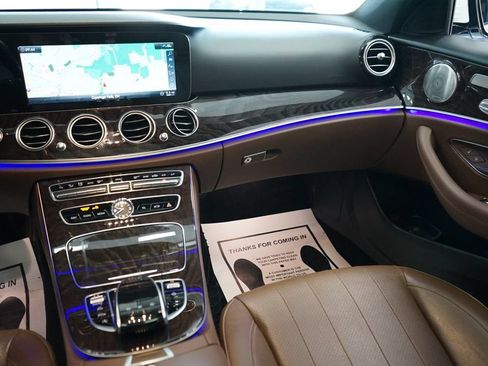 Used 2019 Mercedes-Benz E 300 w/ Premium 1 Package image 12