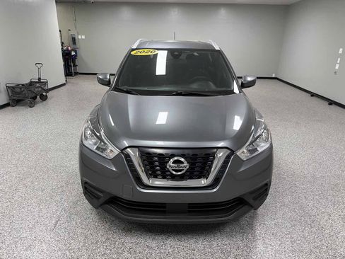 Used 2020 Nissan Kicks SV FWD image 8