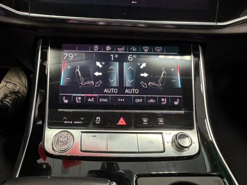 Used 2020 Audi Q8 Prestige w/ Prestige Package image 47