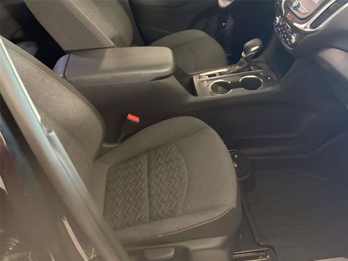 Certified 2024 Chevrolet Equinox LT w/ LPO, Floor Liner Package FWD image 35