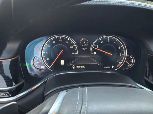 Used 2017 BMW 750i 750i Sedan 4D image 34