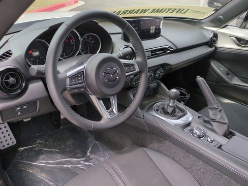 New 2026 MAZDA MX-5 Miata Club w/ Interior Package image 14