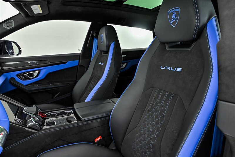 Used 2024 Lamborghini Urus S AWD/4WD image 28
