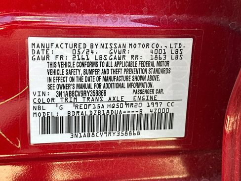 Used 2024 Nissan Sentra SV FWD image 31