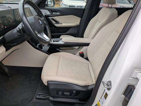 Used 2023 BMW X1 xDrive28i w/ Premium Package image 15