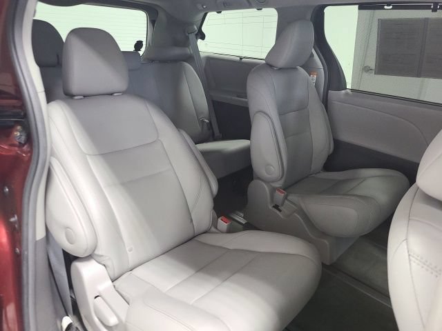 Certified 2017 Toyota Sienna XLE w/ XLE Navigation Package AWD/4WD image 15