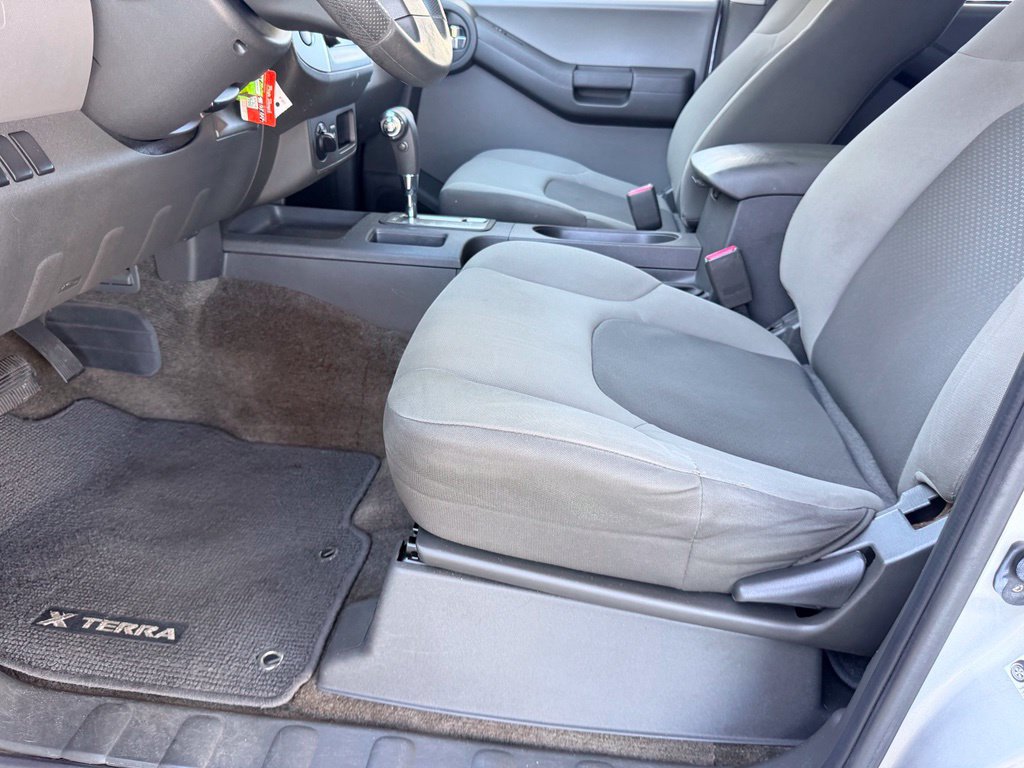 Used 2014 Nissan Xterra X AWD/4WD image 13
