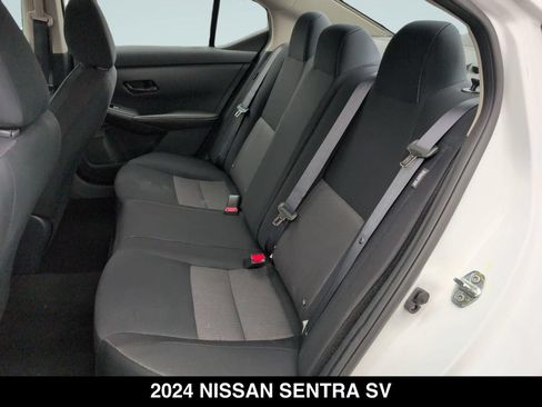 Used 2024 Nissan Sentra SV FWD image 16