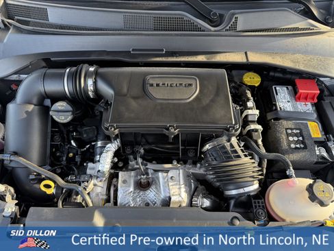 Used 2023 Jeep Compass Limited image 10