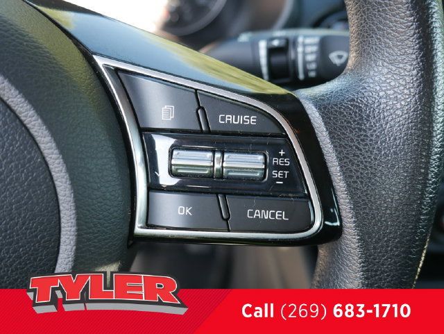 Used 2021 Kia Forte LXS FWD image 24