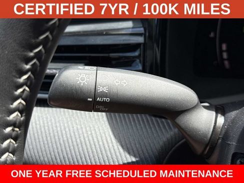 Used 2025 Toyota Camry SE FWD image 26