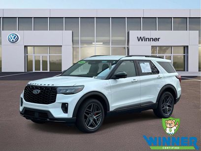 Used 2025 Ford Explorer ST-Line w/ ST-Line Street Pack