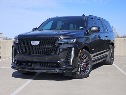 Used 2024 Cadillac Escalade ESV V w/ LPO, ONYX Package