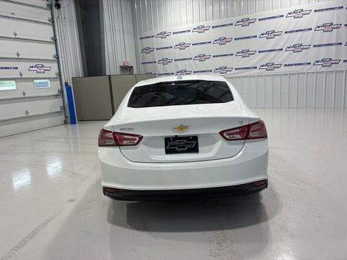 Used 2022 Chevrolet Malibu LT image 5