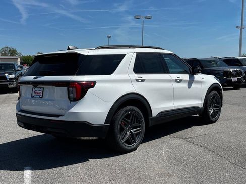 New 2025 Ford Explorer ST-Line w/ Premium Package image 3