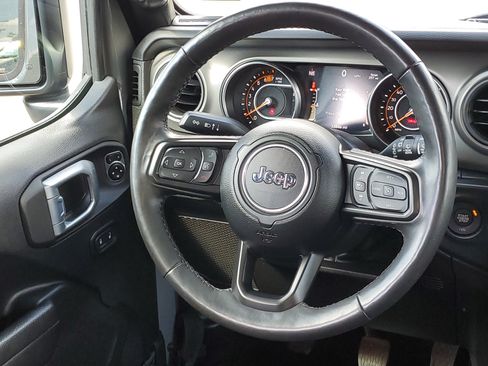 Used 2023 Jeep Wrangler Unlimited Sport AWD/4WD image 24