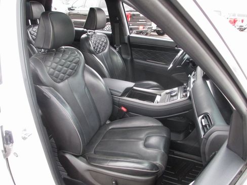 Used 2021 Hyundai Palisade Calligraphy image 19