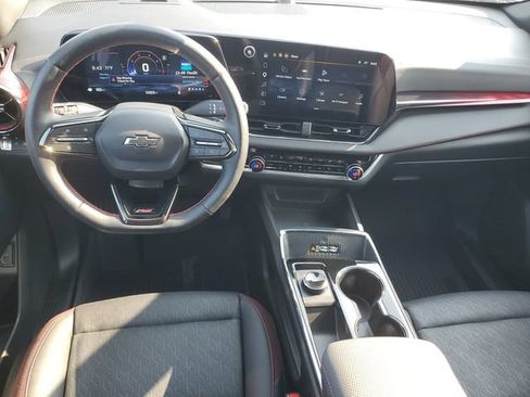 Certified 2026 Chevrolet Equinox RS w/ Convenience Package III FWD image 12
