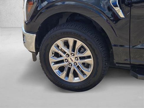 Certified 2024 Ford F150 Lariat w/ FX4 Off-Road Package AWD/4WD image 25