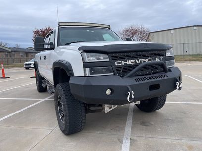 Used 2006 Chevrolet Silverado 2500 W/T w/ Skid Plate Package