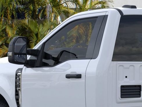 New 2025 Ford F350 XL w/ XL Chrome Package RWD image 21