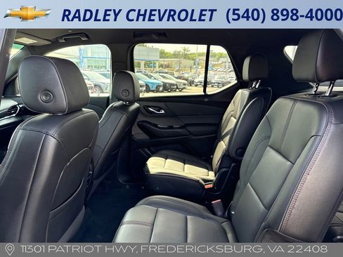 Certified 2023 Chevrolet Traverse RS AWD/4WD image 12