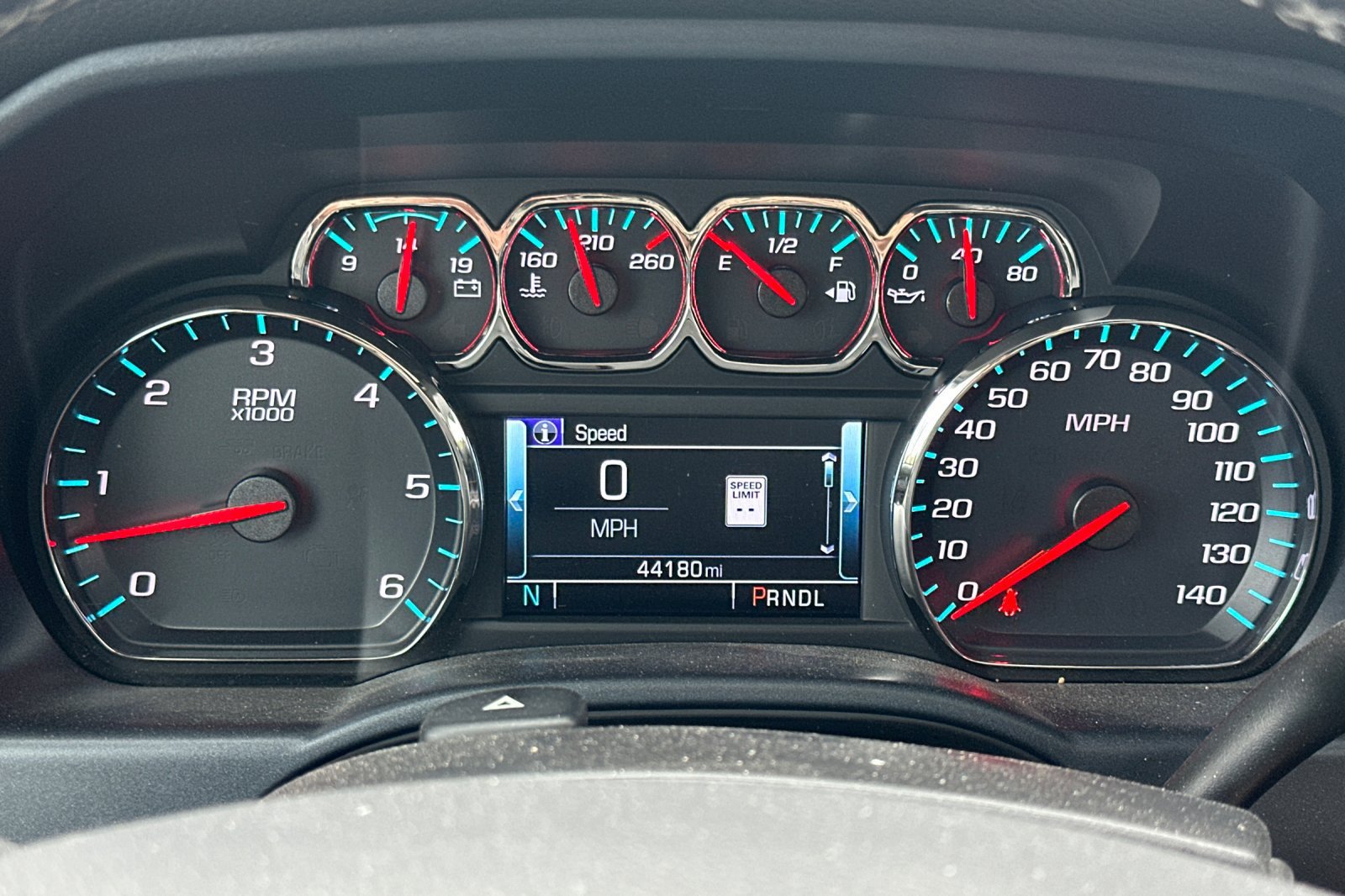 Used 2018 GMC Sierra 1500 SLT AWD/4WD image 36