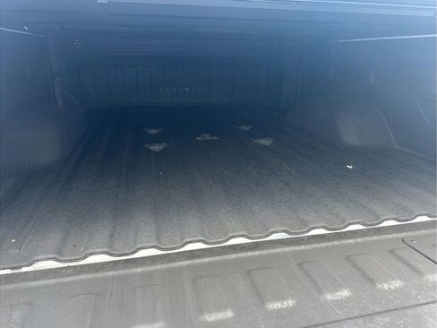 Used 2024 Chevrolet Silverado 2500 High Country w/ High Country Premium Package image 9