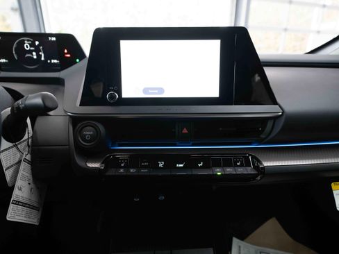 New 2026 Toyota Prius XLE image 17