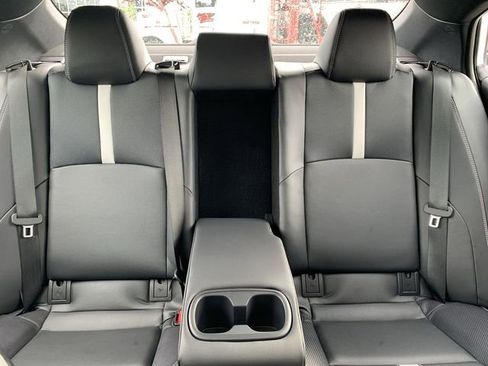 Certified 2026 Toyota Camry Hybrid w/ Multimedia Upgrade Package FWD image 31