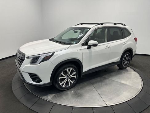 Used 2023 Subaru Forester Limited w/ Popular Package #3 AWD/4WD image 4