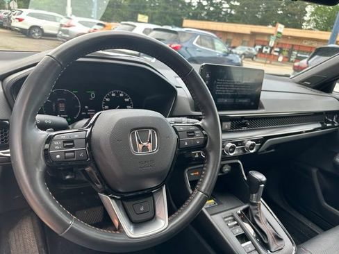 Used 2023 Honda CR-V Sport Touring image 17