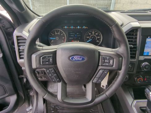 Used 2018 Ford F150 XLT w/ Equipment Group 302A Luxury image 29