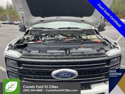 Used 2025 Ford F350 Platinum w/ Tremor Off-Road Package image 39