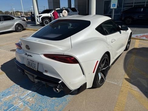 Used 2021 Toyota Supra image 8