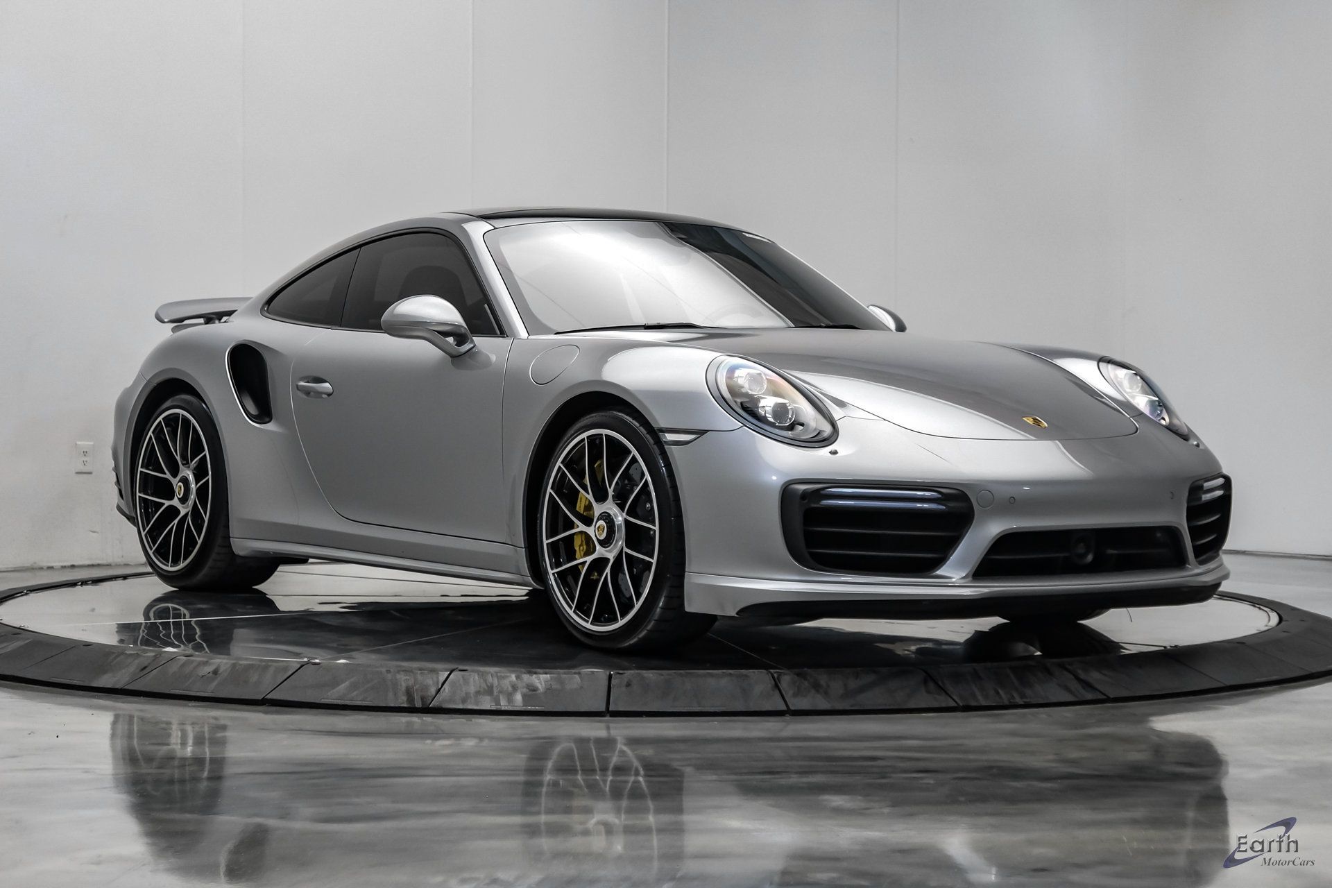 Used 2017 Porsche 911 Turbo S AWD/4WD image 22