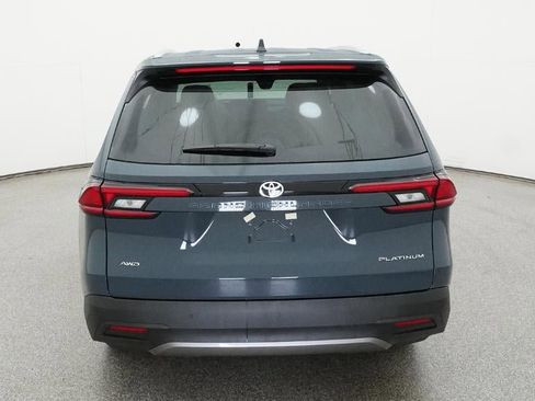 New 2026 Toyota Grand Highlander Platinum AWD/4WD image 7