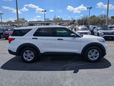 Used 2022 Ford Explorer 4WD w/ Class IV Trailer Tow Package image 5