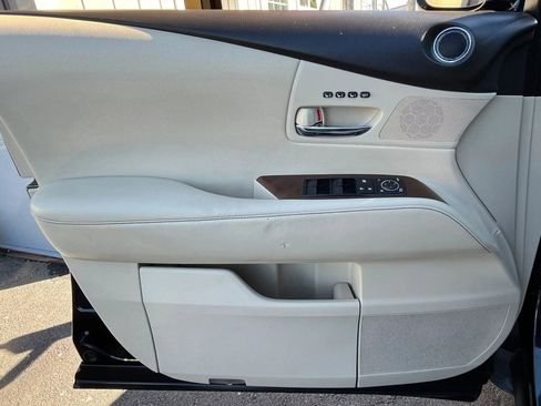 Used 2013 Lexus RX 450h FWD w/ Navigation Pkg image 9